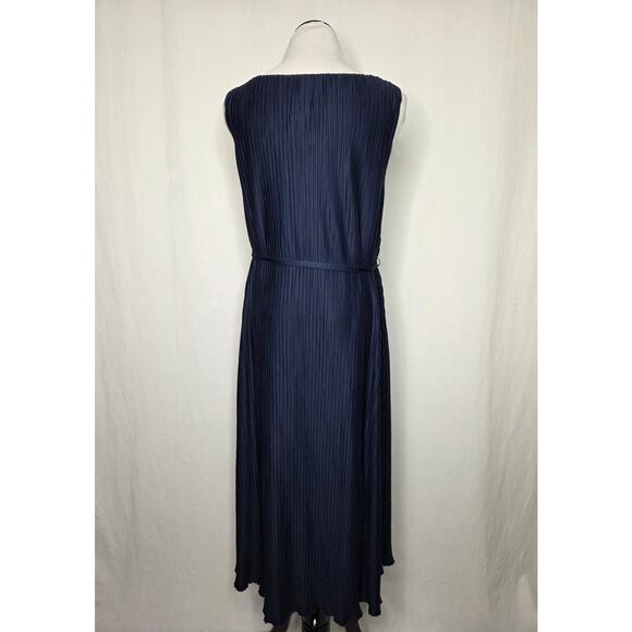 On 34th Women's Pleated Sleeveless Tie-Waist Midi Dress Intrepid Blue NWT Medium - Picture 6 of 8